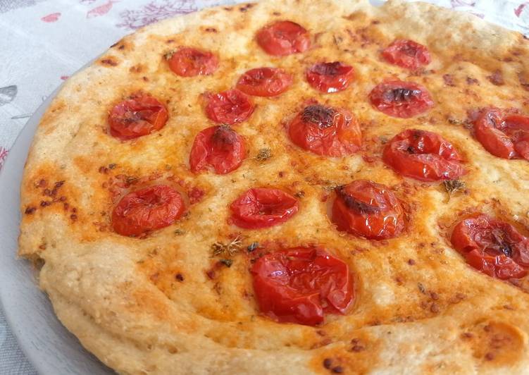 Focaccia barese con impasto alle patate