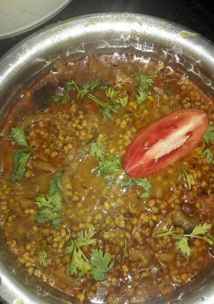A picture of Saabut moong chhole.