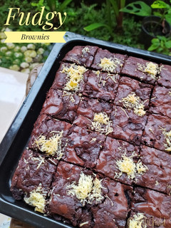 Foto resep Shiny Crust Fudgy Brownies
