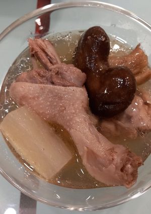 香菇白蘿蔔鴨肉湯 的食譜成品照片