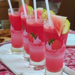 A picture of Watermelon Lemonade.