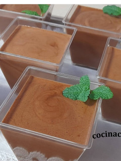 Una foto de Mousse de chocolate