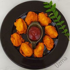 A picture of Anda Pakoda.