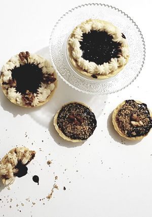 Une photo de Mini tartelettes au chocolat et aux noix