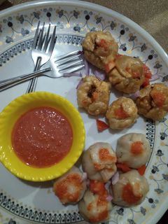 बीटरूट वेज सोया स्टफिंग मोमोस (Beetroot veg soya stuffing momos recipe in hindi) रेसिपी मुख्य फोटो