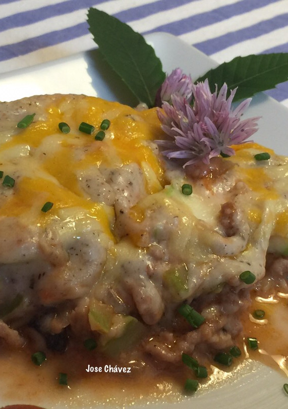 Una foto de Lasaña de Calabacines con Bechamel de champis