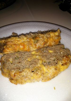A picture of Izzy's Jalapeño Cheddar Meatloaf.