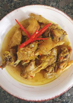 Hình của món Gà xào sả ớt.