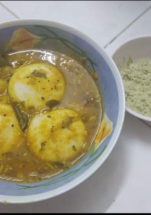 A picture of Idli.