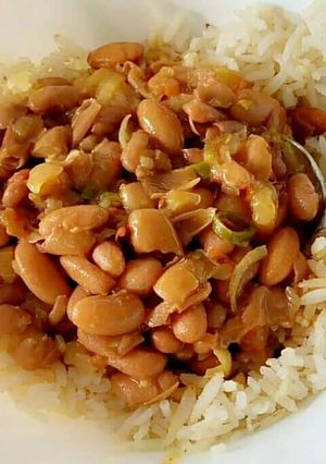 A picture of Rajma rice.