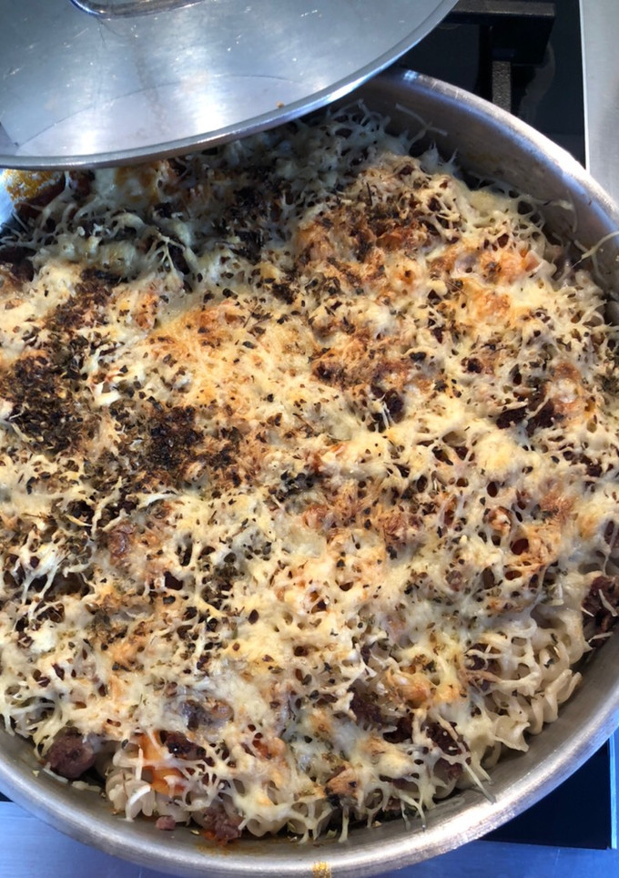 Una foto de Pasta fusilli 3 quesos🧀🧀🧀