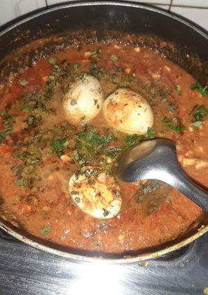 एग मसाला करी (Egg masala curry recipe in hindi) रेसिपी मुख्य फोटो