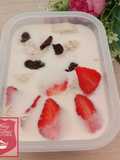 Over Night Oats with Banana, Strawberry and Raisin