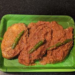 A picture of Goan fish curry.