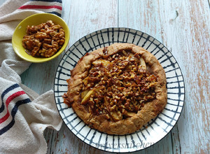A picture of Walnut Apple Galette | Easy Walnut Apple Pie recipe.