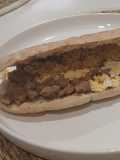Bocadillo Mudéjar de Jueves Lardero (Longaniza confitada con Huevo rallado)