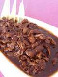 Bistec en salsa de chile pasilla