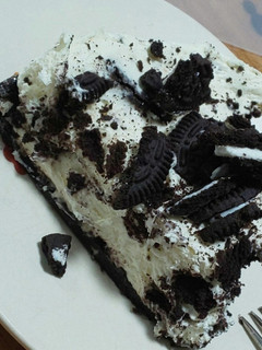 A picture of No-Bake Oreo Cheesecake.