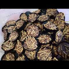 A picture of Brownies kering.