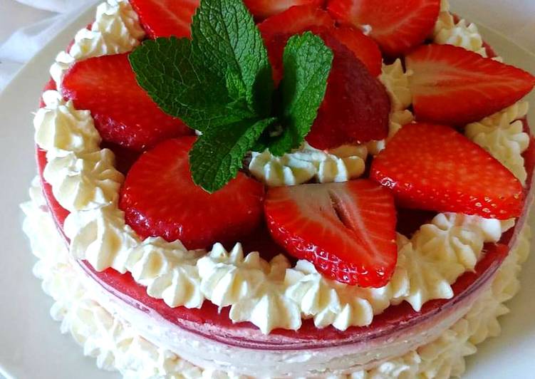 Cheesecake semplice alle fragole