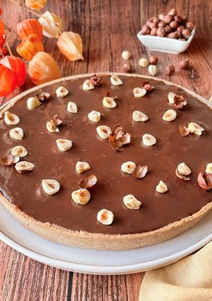 Une photo de Tarte chocolat noisettes