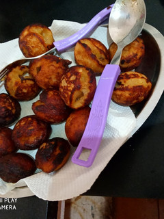கேரளா உண்ணி அப்பம் (Kerala unni appam recipe in tamil) செய்முறை முக்கிய புகைப்படம்