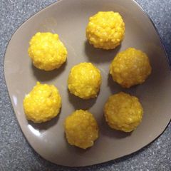 Boondhi laddoo A picture of Boondhi laddoo.