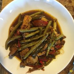 A picture of Schezwan Chicken - Chengdu style.