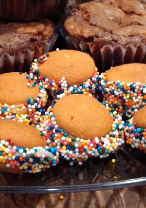 A picture of banana cookies.