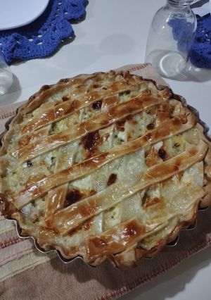 Una foto de Deliciosa Tarta de Pollo y Puerros