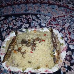 A picture of Simple Jallop rice with fish.