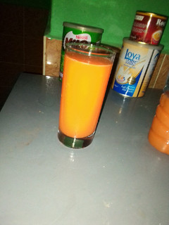 A picture of Carrots + Orange juice.