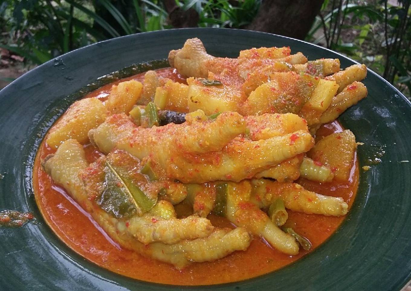 Nanas ceker kuah kuning