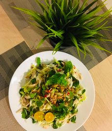 nộm gà bắp cải