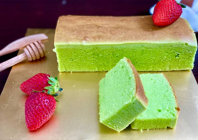 Condensed milk pound cake pandan