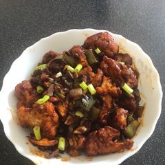 A picture of Cauliflower manchurian.