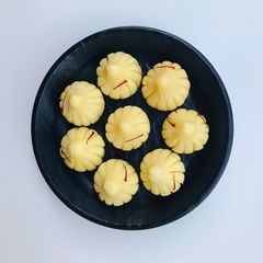 Instant mawa modak with motichur filling A picture of Instant mawa modak with motichur filling.