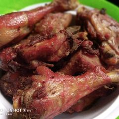 A picture of Fried chicken.