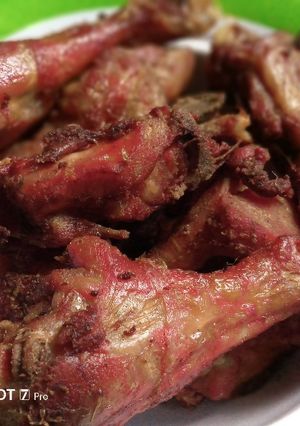 A picture of Fried chicken.