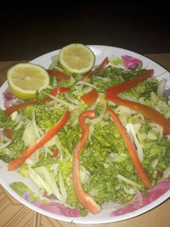 Una foto de Ensalada rústica