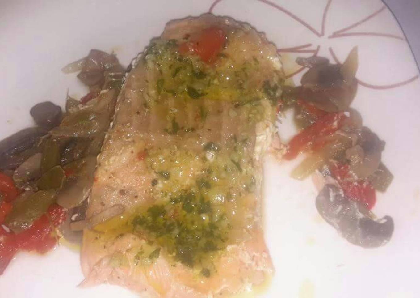 Papillote de salmón con verduras thermomix