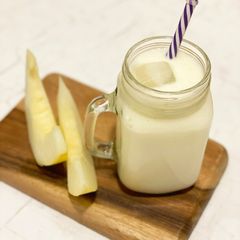 A picture of Sweet Melon Milkshake.