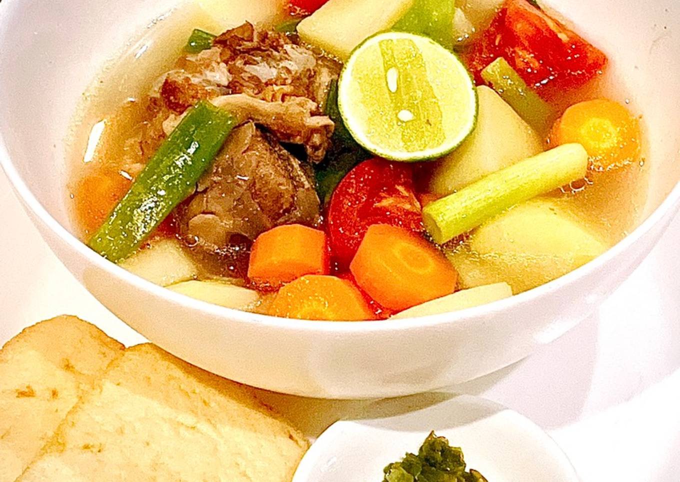 Sup Kaldu Tulang Babi