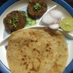 A picture of Daal Kababs.