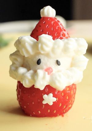 草莓聖誕老人｜Strawberry Santas 的食譜成品照片