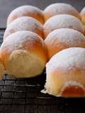 The Best Soft and Fluffy Homemade Dinner Rolls🍞