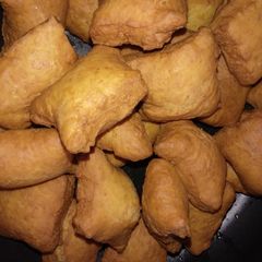 A picture of Mandazi #4weekschallenge.