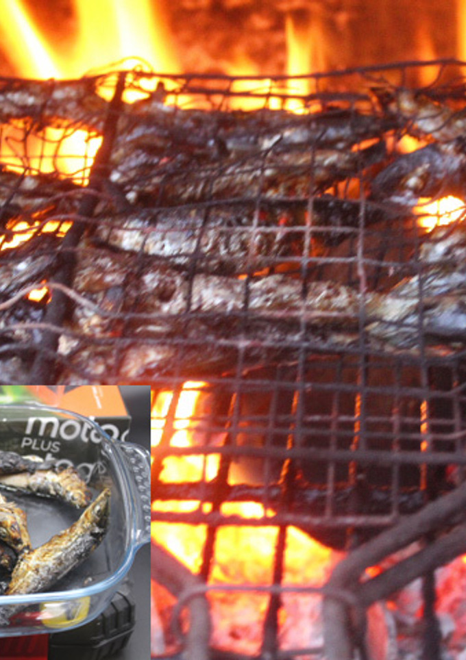 Una foto de Sardinas al fuego
