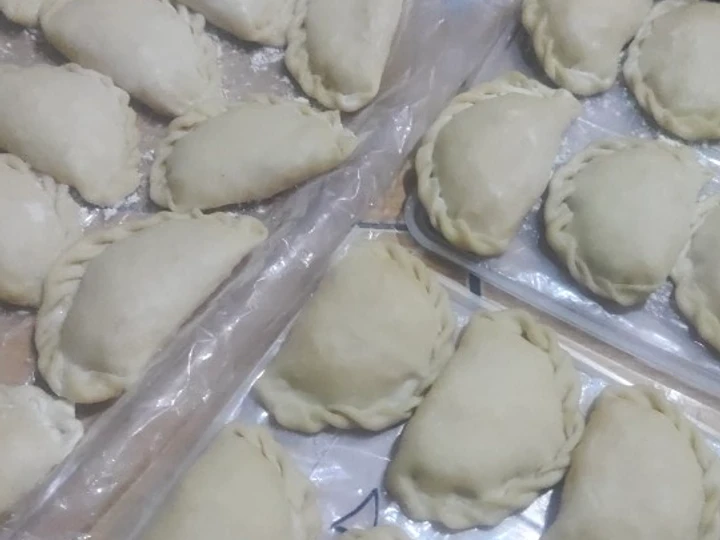 Cara Gampang Membuat Resep Pastel isi bihun sayur yang Lezat Sekali Anti Ribet, Lezat