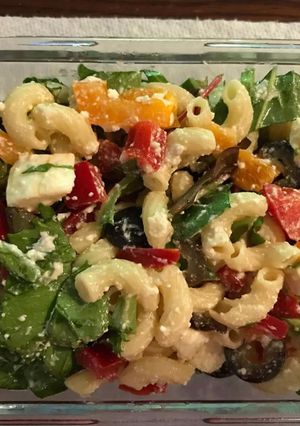 A picture of Spinach Pasta Salad.